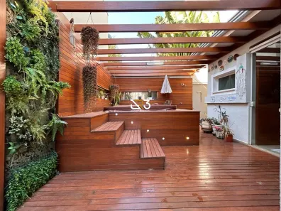 Casa de Condomínio com 4 Quartos para alugar, 328m² no Esperança, Londrina