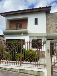 Casa com 3 Quartos para alugar, 405m² no Vila Trujillo, Sorocaba