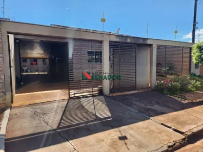 Casa com 3 Quartos à venda, 142m² no Jardim Maria Celina, Londrina