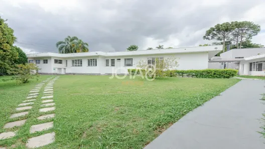 Casa com 13 Quartos à venda, 385m² no Bom Retiro, Curitiba