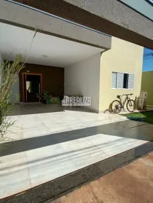 Casa com 2 Quartos à venda, 136m² no Parque das Laranjeiras, Uberaba