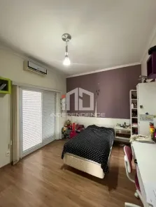 Sobrado com 3 Quartos à venda, 230m² no Loteamento Villa Branca, Jacareí