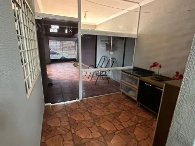 Casa com 2 Quartos à venda, 100m² no Conjunto Residencial Roberto Conceição, Cambé