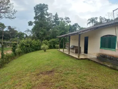 Fazenda/Sítio com 3 Quartos à venda, 200m² no Jardim das Pacas, Embu-Guaçu