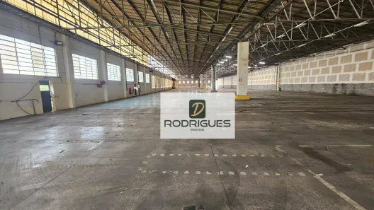 Galpão/Depósito/Armazém para alugar, 3600m² no Casa Grande, Diadema