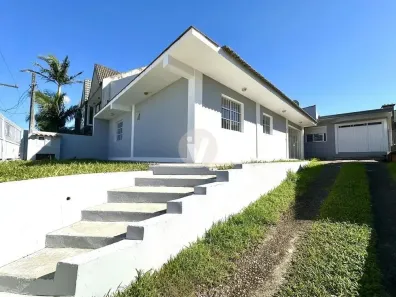 Casa com 4 Quartos à venda, 140m² no Camobi, Santa Maria