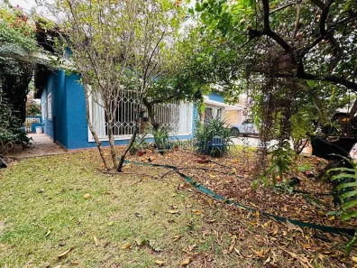 Casa com 3 Quartos para alugar, 235m² no Alto da Lapa, São Paulo