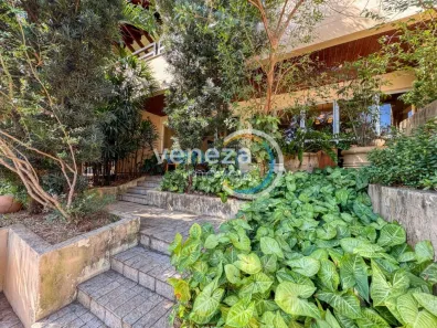 Casa com 7 Quartos à venda, 536m² no Caravelle, Londrina