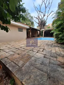 Casa com 3 Quartos para alugar, 206m² no Vila Alexandria, São Paulo