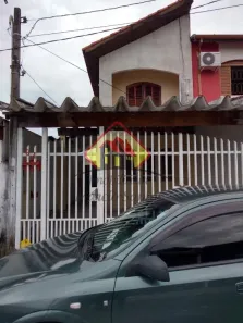 Sobrado com 3 Quartos à venda, 170m² no Parque São Cristóvão, Taubaté
