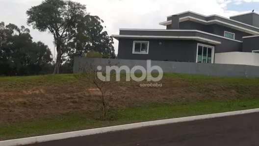 Lote/Terreno à venda, 1670m² no Parque Village Castelo, Itu