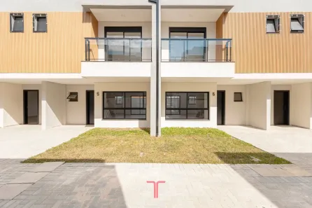 Casa com 3 Quartos à venda, 144m² no Xaxim, Curitiba