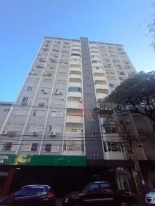 Apartamento com 2 Quartos para alugar, 123m² no Zona 01, Maringá