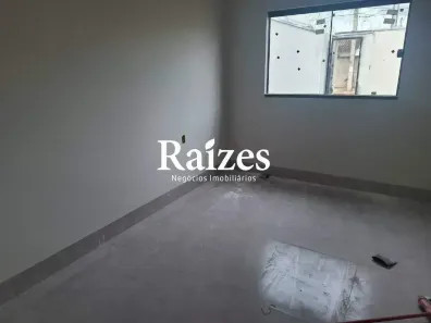 Casa com 2 Quartos à venda, 138m² no Planalto, Uberlândia
