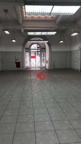 Ponto Comercial para alugar, 1600m² no Centro, Santos