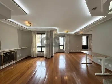 Apartamento com 3 Quartos para alugar, 195m² no Vila Uberabinha, São Paulo