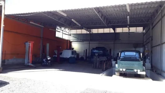 Galpão/Depósito/Armazém à venda, 600m² no Daniel Fonseca, Uberlândia