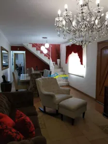 Sobrado com 3 Quartos à venda, 189m² no Parque Jaçatuba, Santo André