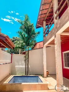 Sobrado com 7 Quartos à venda, 289m² no Centro, Ubatuba