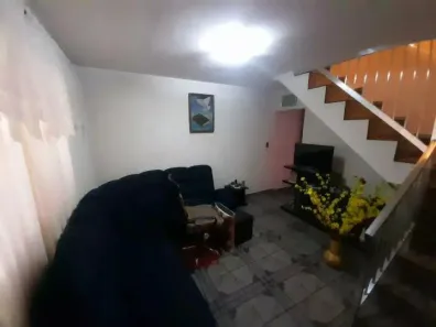 Sobrado com 3 Quartos à venda, 218m² no Parque Novo Oratório, Santo André