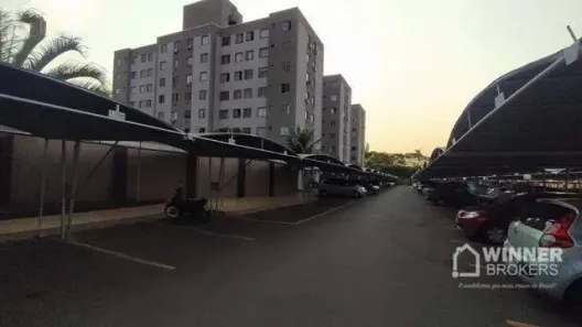 Apartamento com 2 Quartos para alugar, 47m² no Zona 06, Maringá