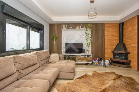 Casa com 2 Quartos à venda, 243m² no Sarandi, Porto Alegre