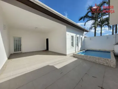 Casa com 3 Quartos à venda, 180m² no Jardim Bela Vista, Guaratinguetá