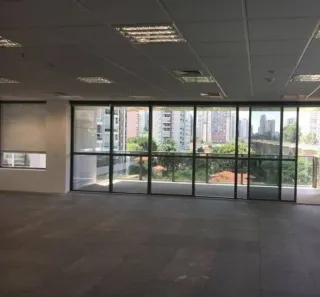 Ponto Comercial para alugar, 267m² no Cidade Monções, São Paulo
