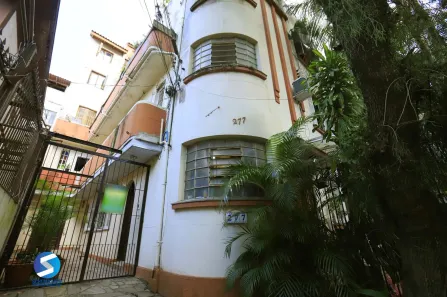 com 14 Quartos à venda, 441m² no Farroupilha, Porto Alegre
