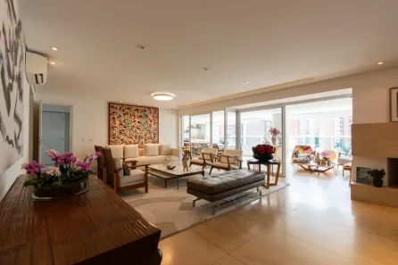 Apartamento com 4 Quartos à venda, 335m² no Vila Uberabinha, São Paulo