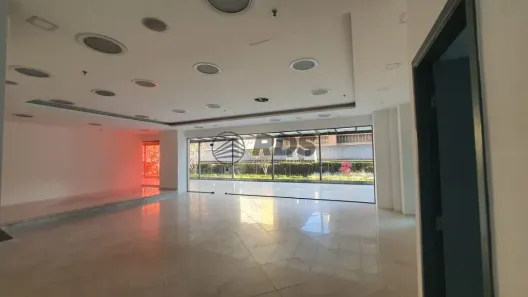 Prédio Comercial para alugar, 218m² no Vila Olímpia, São Paulo