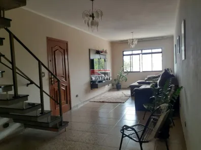 Sobrado com 3 Quartos à venda, 190m² no Parque Peruche, São Paulo