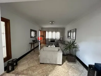 Sobrado com 3 Quartos à venda, 220m² no Campestre, Santo André