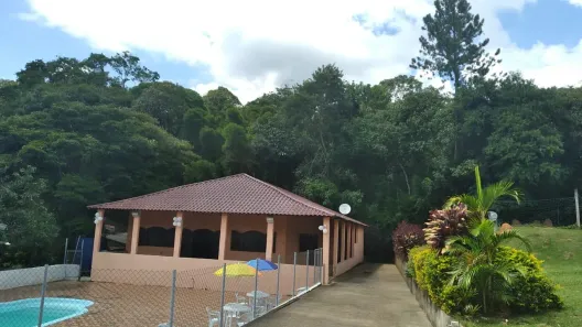 Fazenda/Sítio com 2 Quartos à venda, 200m² no Centro, Pirapora do Bom Jesus
