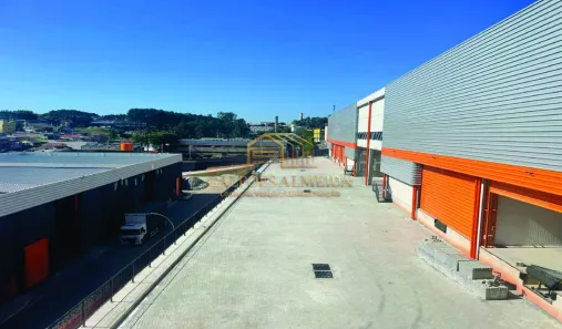 Galpão/Depósito/Armazém para alugar, 949m² no Parque Alexandre, Cotia