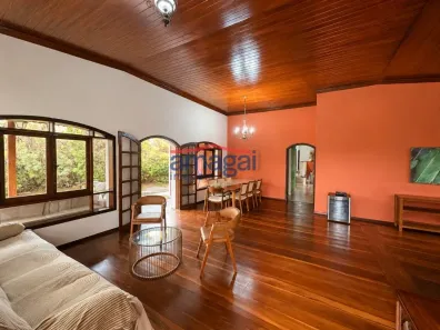 Casa de Condomínio com 5 Quartos à venda, 382m² no Jardim Altos de Santana II, Jacareí