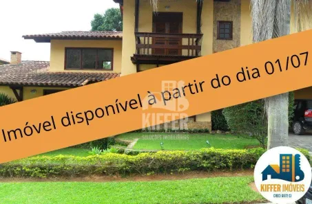 Casa de Condomínio com 3 Quartos para alugar, 245m² no Itaipu, Niterói