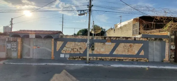 Casa com 9 Quartos à venda, 181m² no Setor Norte Ferroviário, Goiânia