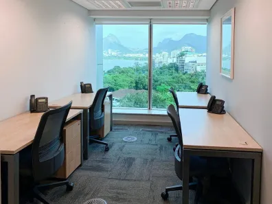 Sala Comercial para alugar, 30m² no Humaitá, Rio de Janeiro