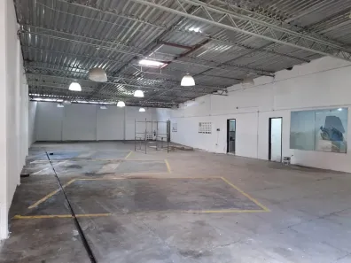 Prédio Residencial com 1 Quarto para alugar, 420m² no Afogados, Recife