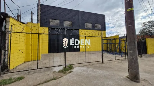 Galpão/Depósito/Armazém para venda ou aluguel, 393m² no Vila Espírito Santo, Sorocaba