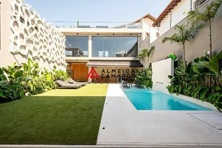 Casa com 4 Quartos à venda, 700m² no Campo Belo, São Paulo