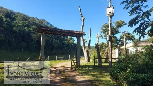 Fazenda/Sítio com 3 Quartos à venda, 200m² no , Vassouras