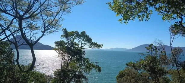 Lote/Terreno à venda, 300m² no Guarda do Embaú, Palhoça