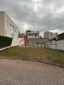 Lote/Terreno à venda, 410m² no Umuarama, Osasco
