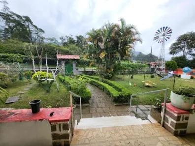 Casa com 6 Quartos à venda, 806m² no Alto, Teresópolis
