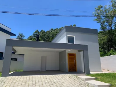 Casa de Condomínio com 3 Quartos para alugar, 193m² no Cachoeira do Bom Jesus, Florianópolis