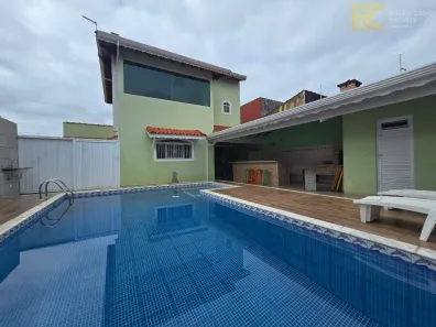 Sobrado com 4 Quartos à venda, 200m² no Jardim Tres Marias, Peruíbe