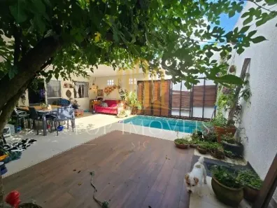 Casa de Condomínio com 2 Quartos à venda, 85m² no Eugênio de Mello, São José dos Campos