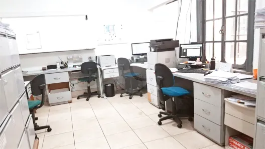 Sala Comercial para alugar, 105m² no República, São Paulo
